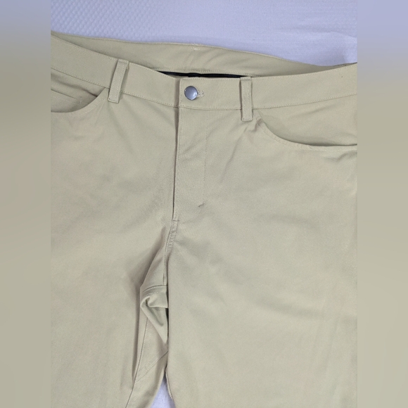 Sold - Picture 4 of 11